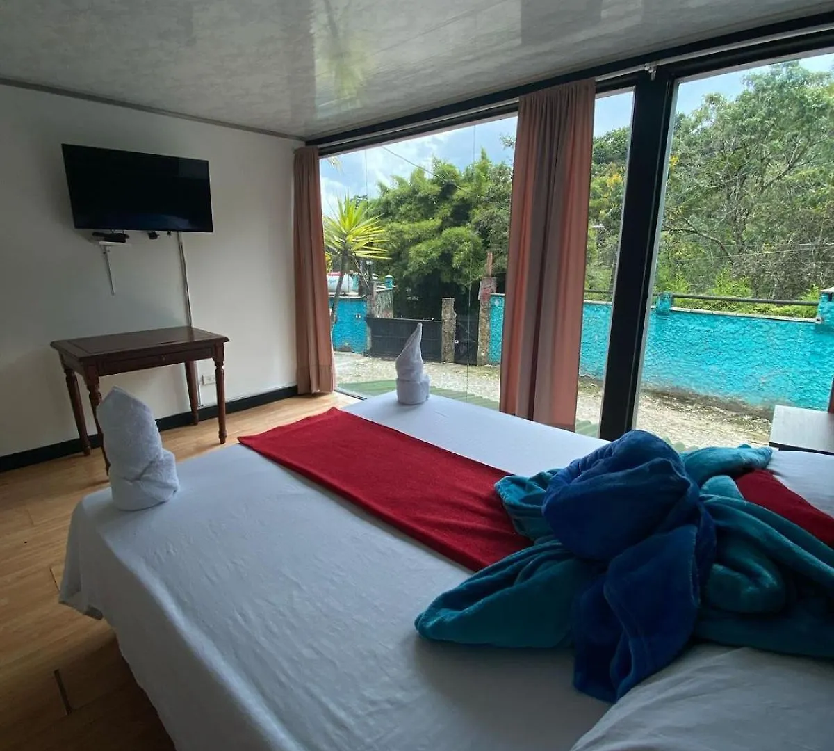 Finca Hotel Santo Tomas El Oasis Rionegro
