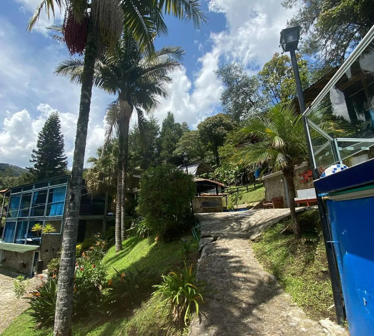 Finca Hotel Santo Tomas El Oasis Rionegro 0*,